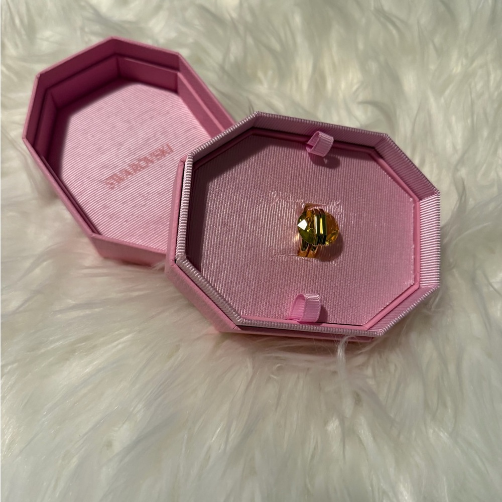 Dior Gold Yellow Stone Rings connect as one in Pink Presentation Box